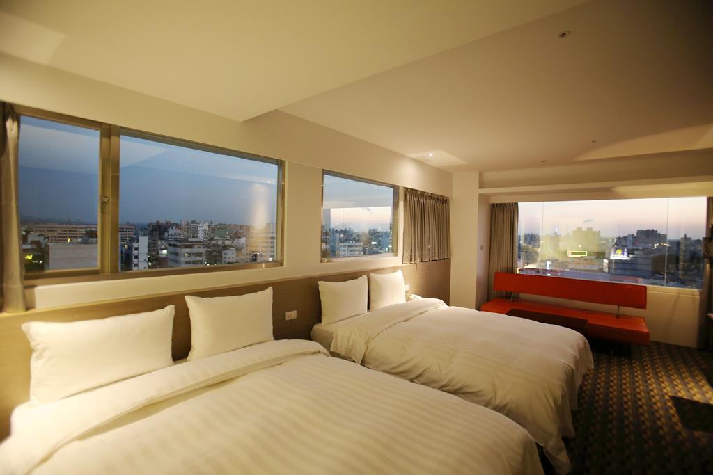 Chiayi Look Hotel Экстерьер фото
