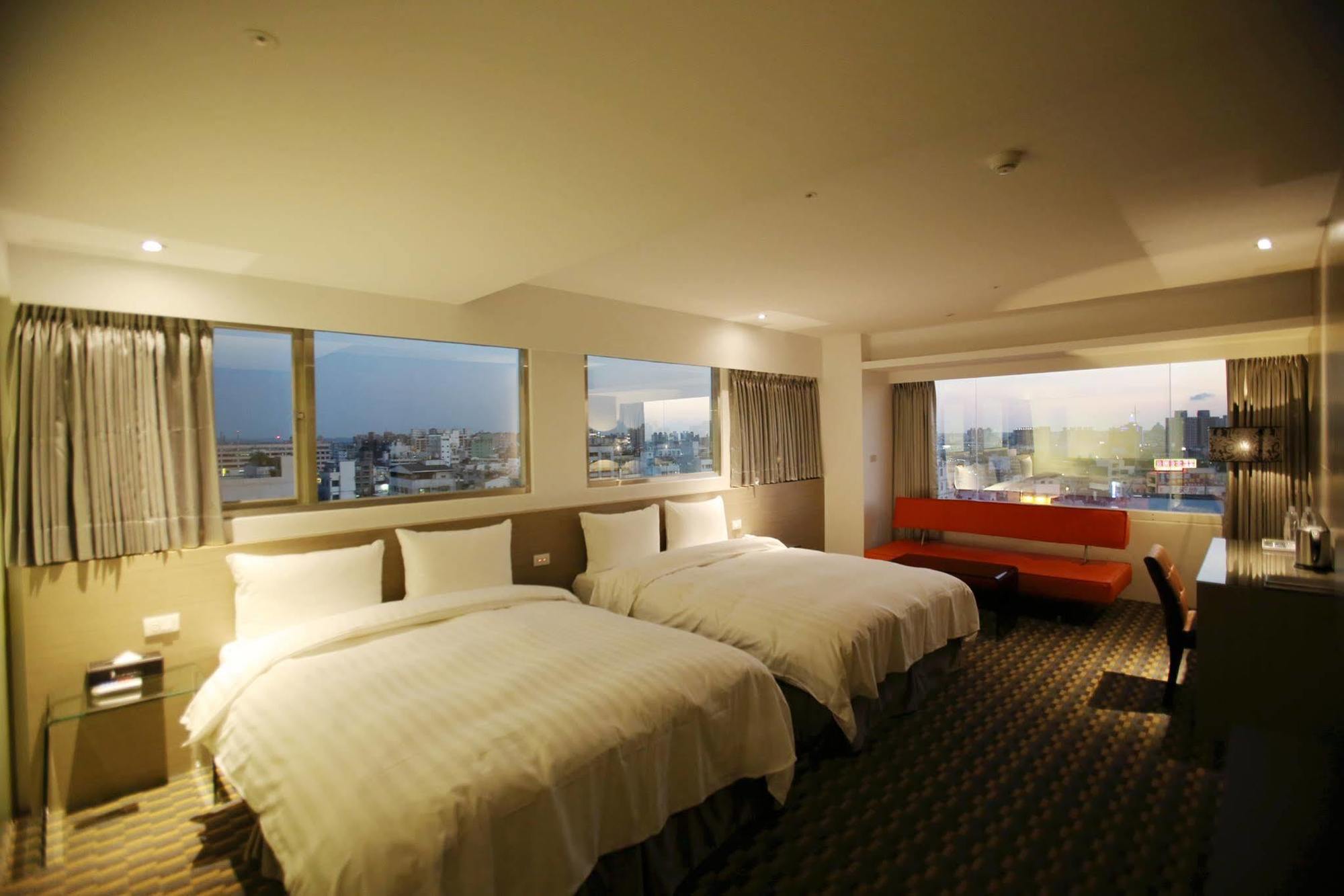 Chiayi Look Hotel Экстерьер фото